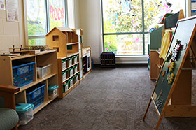 Taneytown branch play and learn center picture 4